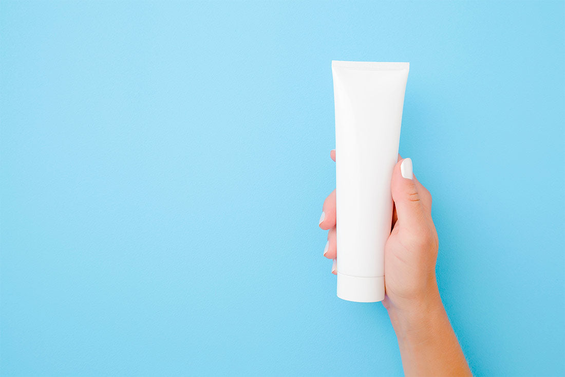 The Best Water Based Lube for 2023 (+ How to Use Lubricants) Coconu