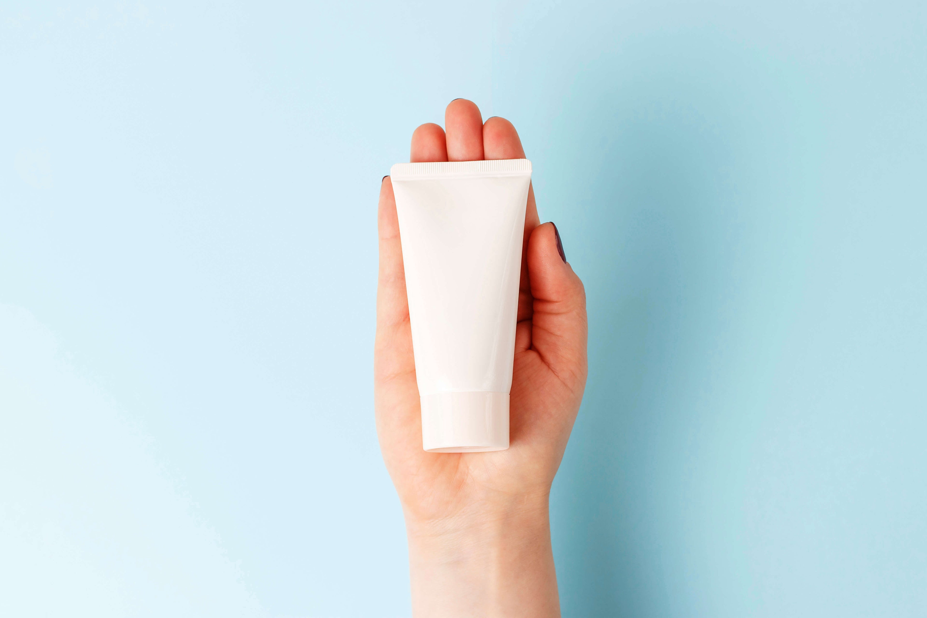 How To Use Lube In 25+ Mind-Blowing Ways (Tips, FAQs)